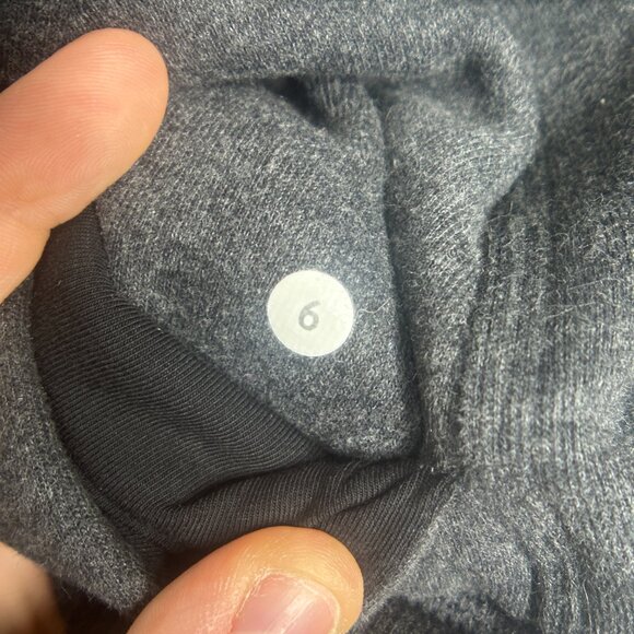 EUC Lululemon Hug It Out Fleece Zip Up Jacket Size 6 (Dark Grey) - Picture 13 of 16